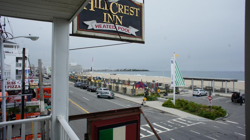 Hillcrest Inn Hampton Room photo